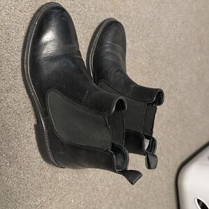 Black Italian Chelsea boots. Size 36 European.
